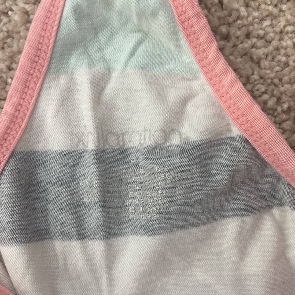 Cover up - Picture 4 of 6